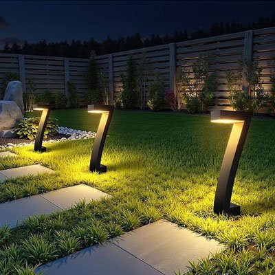 LUMINAIRE EXTERIEUR SOLAIRE | LUMINEA - Déco Jardin Soleil